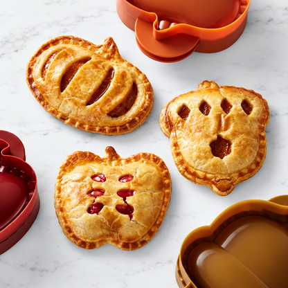 50K+ Sold 🔥 Selling Fast – Holiday Mini Pie Mold